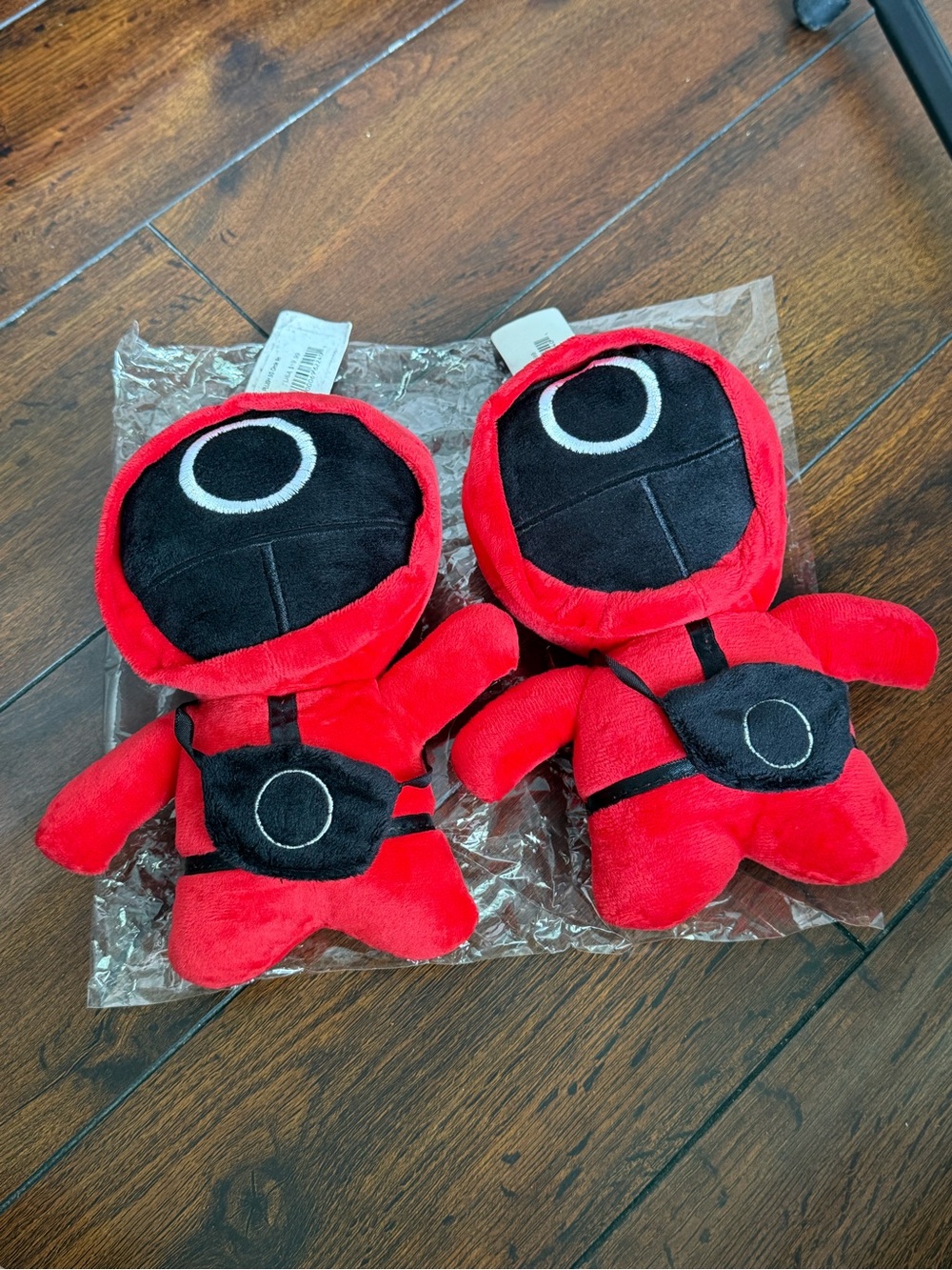 2 Squid Game Plush Toy Set Red Circle Soldiers READ
